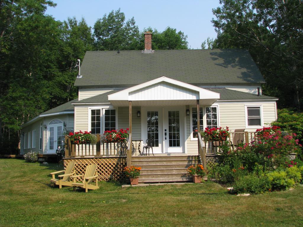 Rumi Guest House On The Cabot Trail Indian Brook Kültér fotó